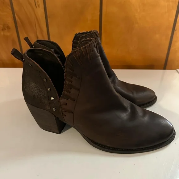 Off The Beaten Track Santa Fe Brown Leather Ankle Boots Sz. 9M - Picture 4 of 9